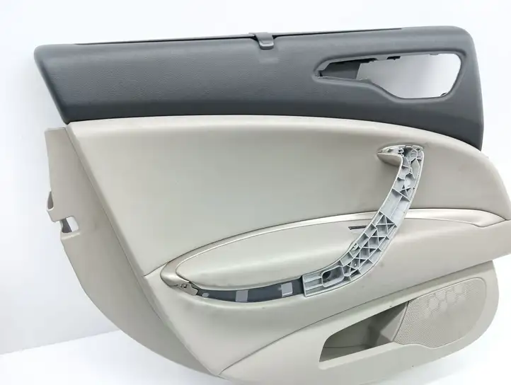 Citroen C5 (2008 - 2017) 96710420ZW Обшивка задней двери — фото 2