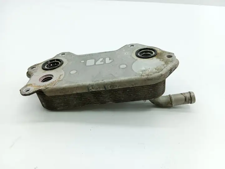 Toyota Avensis T250 (2006 - 2009) 880243D Кронштейн масляного фильтра — фото 3