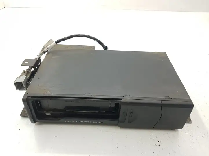 Ford S-MAX (2006 - 2010) 3S7T18C830AD CD/DVD чейнджер — фото 1