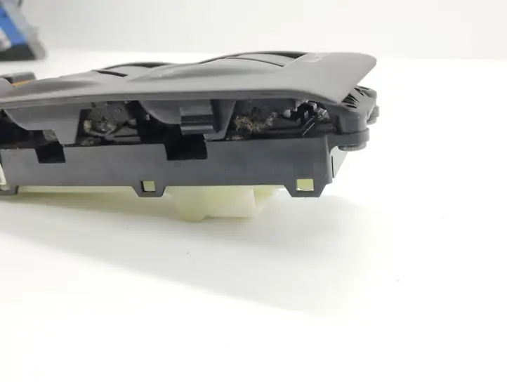 Toyota Avensis T250 (2006 - 2009) 54356022A Блок кнопок стеклоподъемников — фото 2