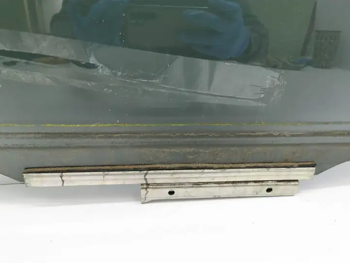 Toyota RAV 4 (XA30) (2006 - 2016) E643R007953 Стекло задней двери — фото 2