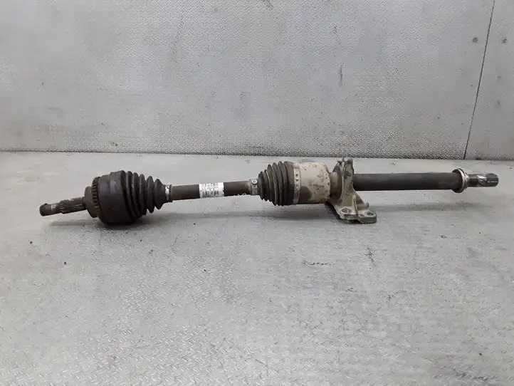 Renault Kangoo I (2003 - 2008)  8200362064 Передняя полуось