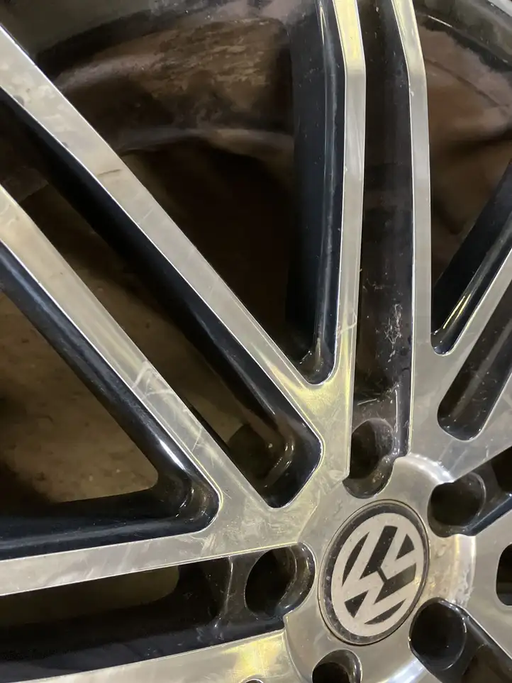 Volkswagen Transporter-Caravelle (2009 - 2015)   Обод (ободья) колеса из легкого сплава R 20