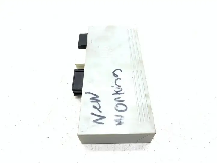 BMW X5M E70 (2010 - 2013) 7335274 Блок управления крышкой багажника — фото 5