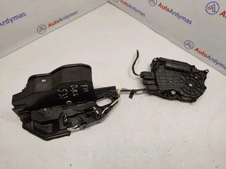 BMW 5 F10 F11 (2009 - 2016) 7154516 Замок задней двери — фото 2