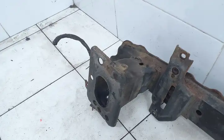 Ford Fiesta (2006 - 2008) 8V5117K876BE Передняя балка бампера — фото 4