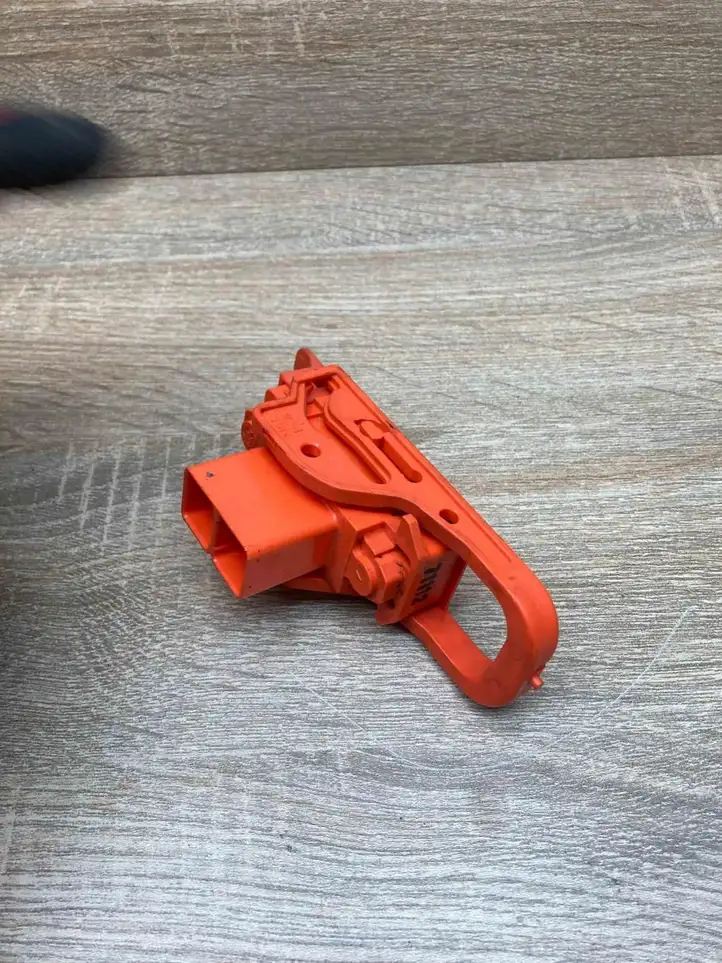 Toyota Prius (NHW20) (2003 - 2009)  9098211049 Другое реле