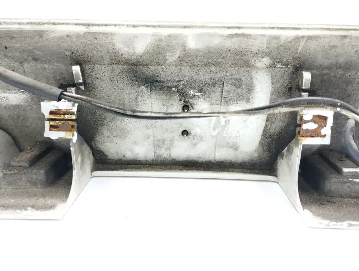 Chevrolet Captiva (2006 - 2011) 20921280 Подсветка номера — фото 7