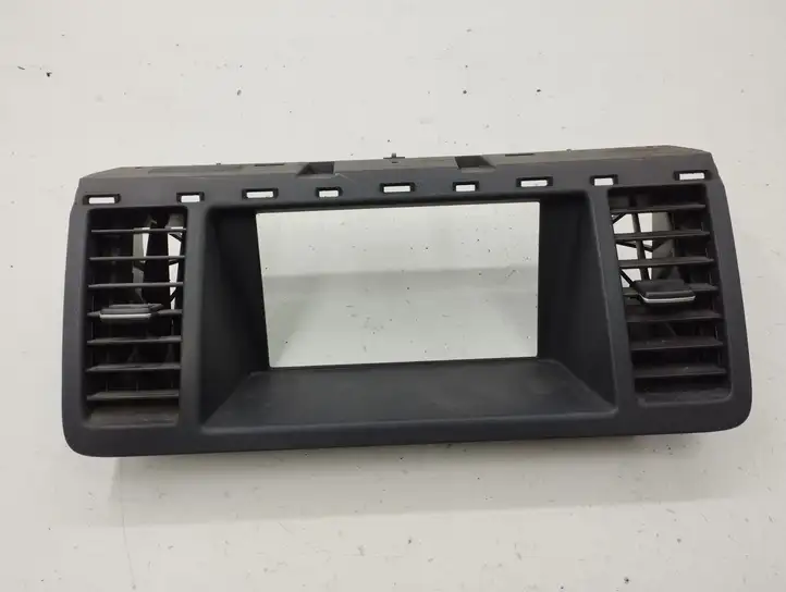 Nissan Murano Z50 (2002 - 2008) PC7868750 Центральный воздушный дефлектор — фото 1
