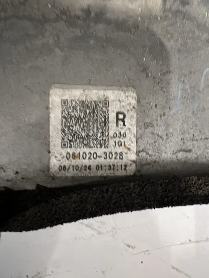 Lexus IS 220D-250-350 (2005 - 2010) 7585053010 Порог кузова — фото 3