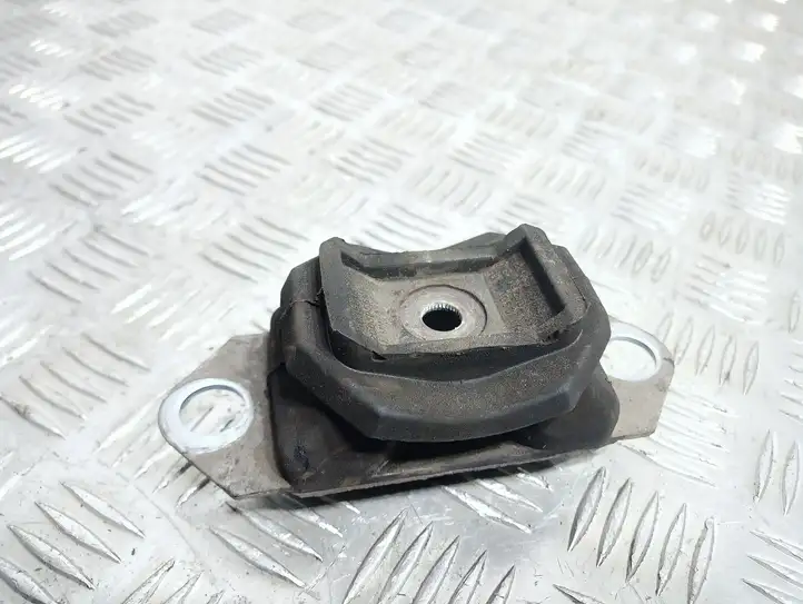 Nissan Qashqai (2006 - 2010) 8200395661 Опора двигателя — фото 2