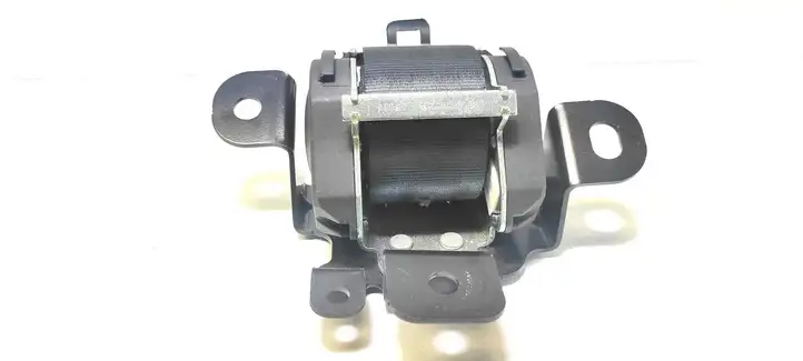 Nissan Qashqai (2006 - 2010) 88854JD000 Задний ремень безопасности — фото 3