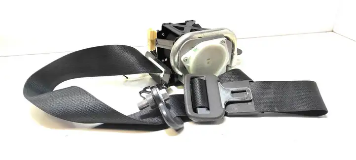 Mazda RX8 (2003 - 2008) Задний ремень безопасности — фото 1