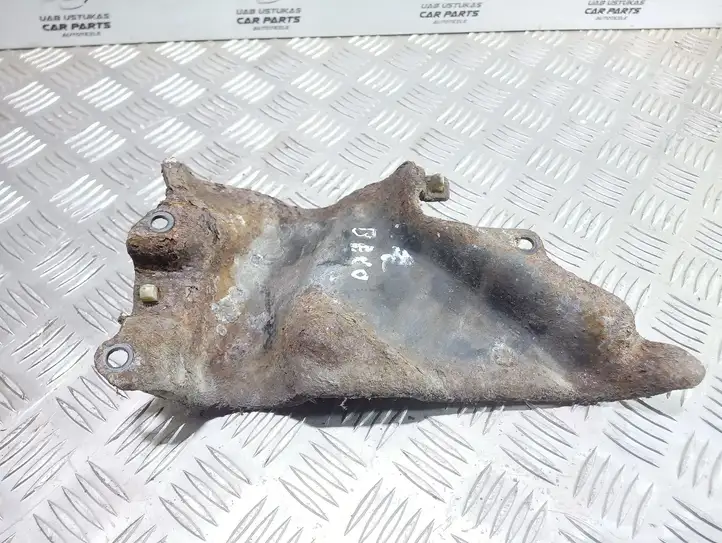 Porsche Cayenne (9PA) (2002 - 2010) Кронштейн топливного бака — фото 3