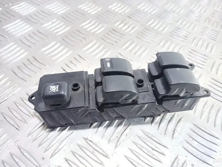 Mitsubishi Lancer VIII (2007 - 2011) 8608A160 Кнопка стеклоподъемников — фото 1