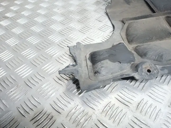 Porsche Cayenne (9PA) (2002 - 2010) 7L0825285 Защита двигателя — фото 4