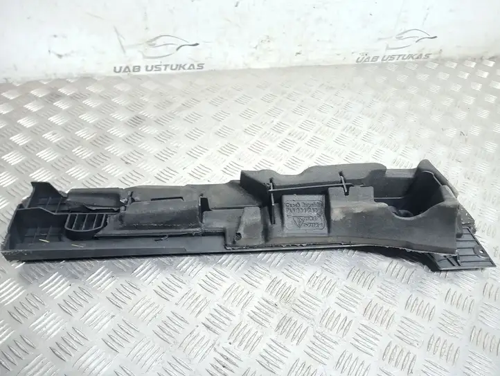 Porsche Cayenne (9PA) (2002 - 2010) 7L5864743 Прочая отделка багажника — фото 2