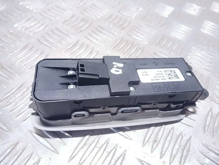 Jaguar XF X250 (2007 - 2015) 8X2314540AE Блок кнопок стеклоподъемников — фото 3