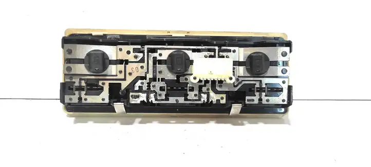 Land Rover Range Rover L322 (2005 - 2009) 149320 Включатель освещения интерьера — фото 2