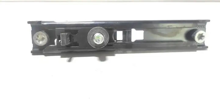Land Rover Range Rover L322 (2005 - 2009) 33004290B Регулятор ремня безопасности — фото 1