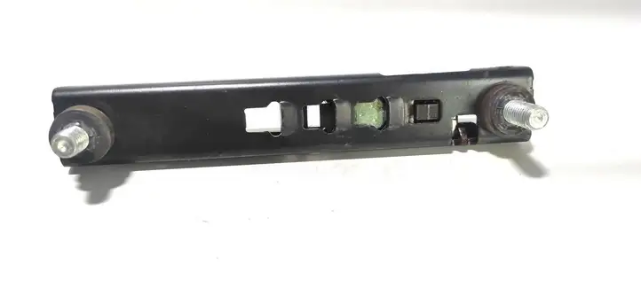 Land Rover Range Rover L322 (2005 - 2009) 33004290B Регулятор ремня безопасности — фото 4