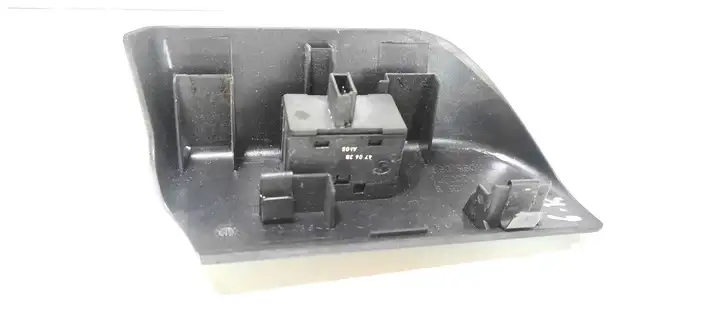 Land Rover Range Rover L322 (2005 - 2009) YUF000072 Блок кнопок стеклоподъемников — фото 4