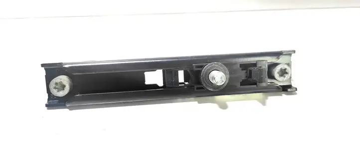 Land Rover Range Rover L322 (2005 - 2009) 33004290B Регулятор ремня безопасности — фото 1