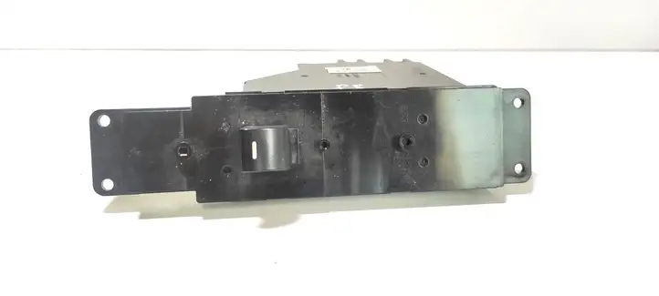Land Rover Range Rover L322 (2005 - 2009) YUD000263 Блок кнопок стеклоподъемников — фото 1