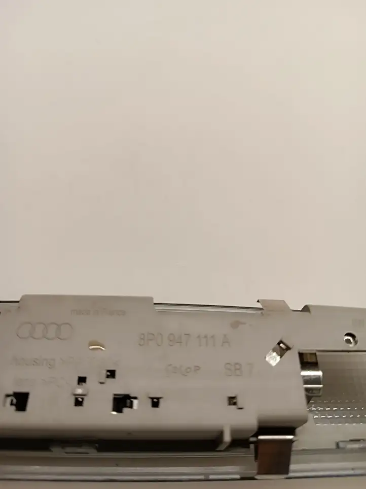 Audi A3/S3 8P (2008 - 2013) 8P0947111A Задняя подсветка — фото 4