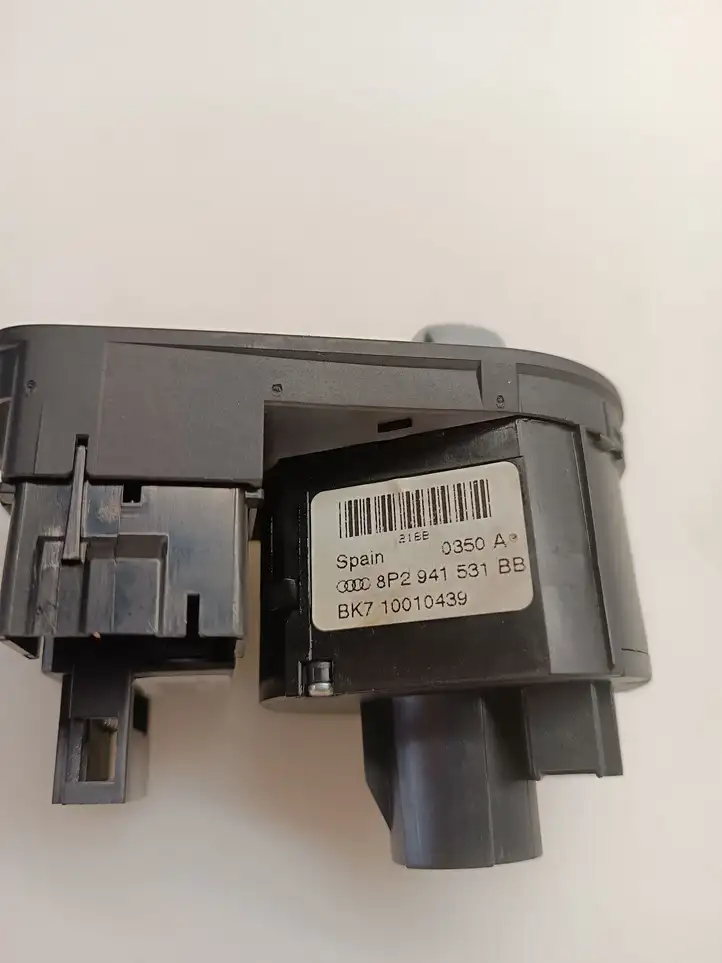 Audi A3/S3 8P (2008 - 2013) 8P2941531BB Включатель фонарей — фото 4