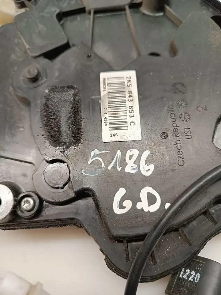 Volkswagen Caddy (2010 - 2015) 2K5843653C Замок раздвижной двери — фото 3