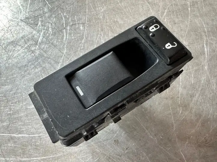 Dodge Caliber (2006 - 2012) 04602785AA Кнопка стеклоподъемников — фото 1