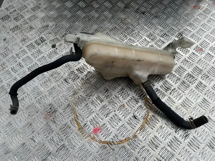 Nissan Juke I F15 (2010 - 2018) 217101KB0A Расширительный бачок — фото 7
