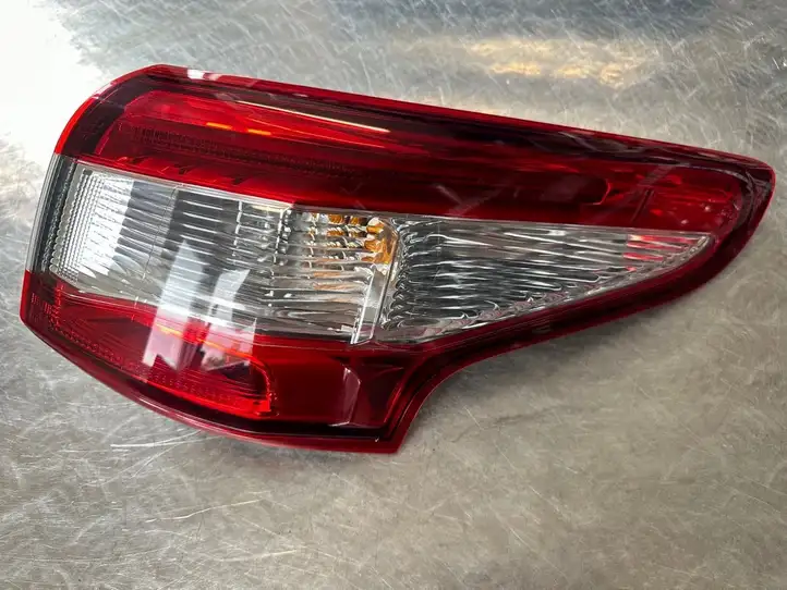 Nissan Qashqai (2013 - 2017) 265504EA0A Задний фонарь в кузове — фото 1