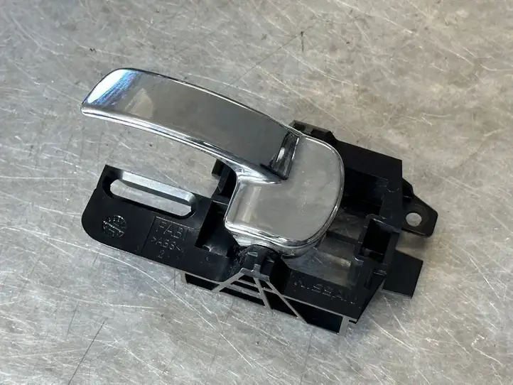Nissan Qashqai (2010 - 2013) 80671JD08449 Внутренняя ручка двери — фото 1