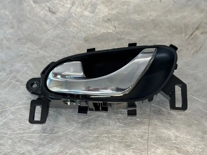Nissan Qashqai (2013 - 2017) 806714EA0A Внутренняя ручка двери — фото 1