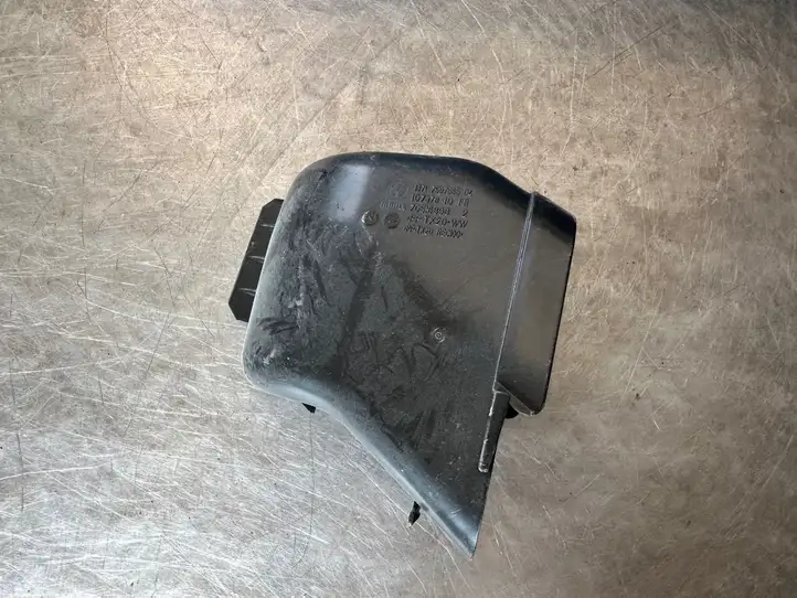 BMW 3 F30 F35 F31 (2012 - 2018) 13717597585 Детали воздухозаборника — фото 2