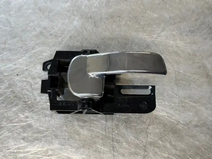 Nissan Qashqai (2006 - 2010) 80670JD08449 Внутренняя ручка задней двери — фото 1