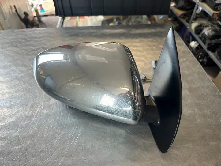 Nissan Qashqai (2010 - 2013) E11026202 Боковое зеркало с электроприводом — фото 1