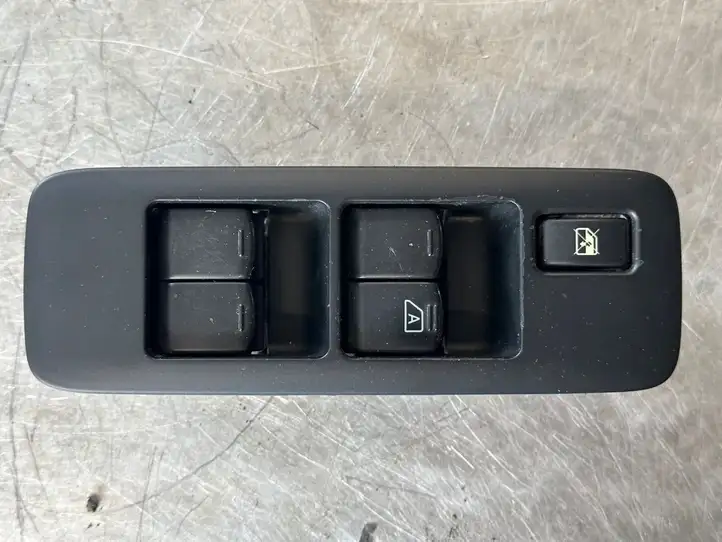 Nissan Qashqai (2006 - 2010) 25401BB60A Блок кнопок стеклоподъемников — фото 1