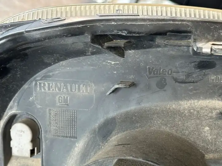 Renault Trafic II (X83) (2002 - 2014) Передняя фара — фото 4