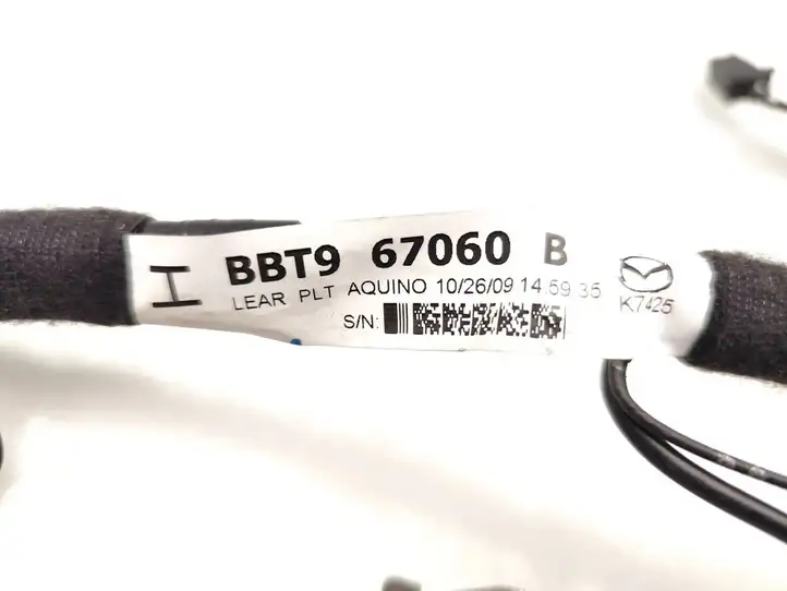 Mazda 3 II (2009 - 2011) BBT9-67060 Жгут проводов крышки багажника — фото 7