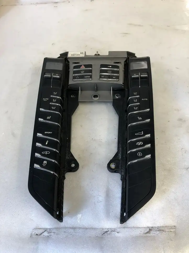 Porsche Panamera (970) (2009 - 2013) 97065320332 Блок кнопок на панели — фото 1