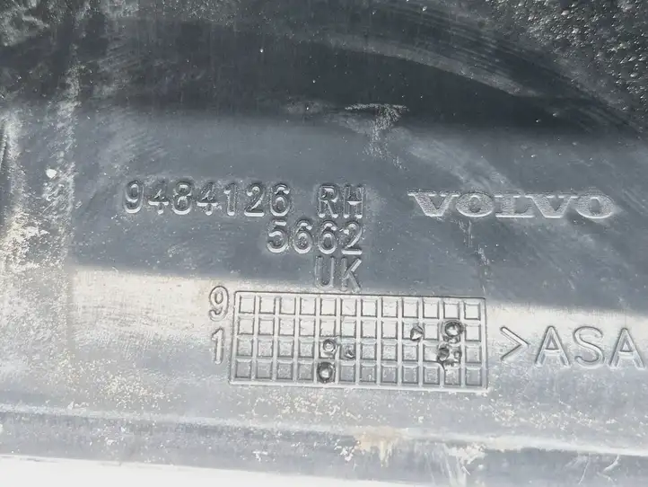 Volvo XC70 (2000 - 2004) 8648182 Крышка рейлинга — фото 3