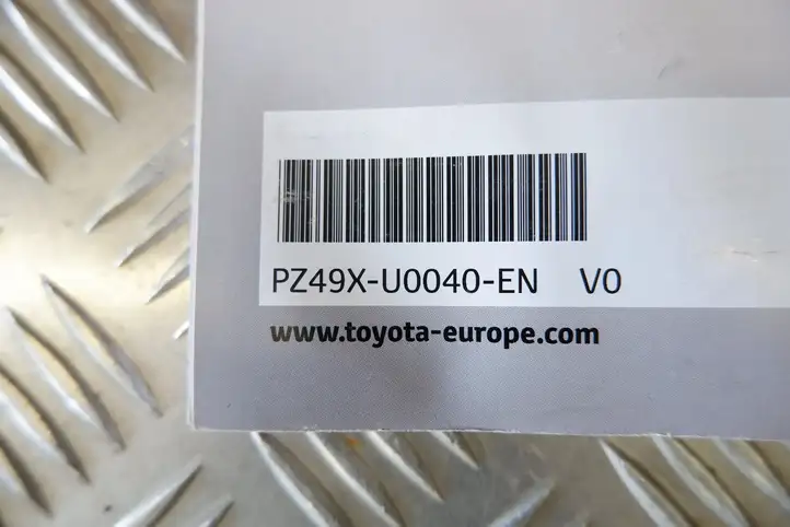 Toyota Prius (XW50) (2015 - ) PZ49XU0040EN Сервисная книжка — фото 12