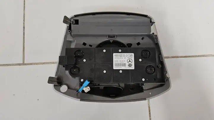 Volkswagen Crafter (2006 - 2016) 9068200001 Передняя подсветка — фото 6