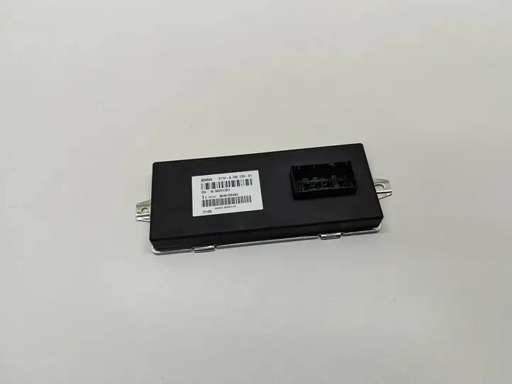 BMW 5 E60 E61 (2004 - 2010) 6786139 Блок управления активным стабилизатором — фото 5