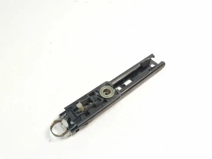 BMW 3 E46 (1998 - 2005) 8207957 Электродвигатель регулировки ремня безопасности — фото 4
