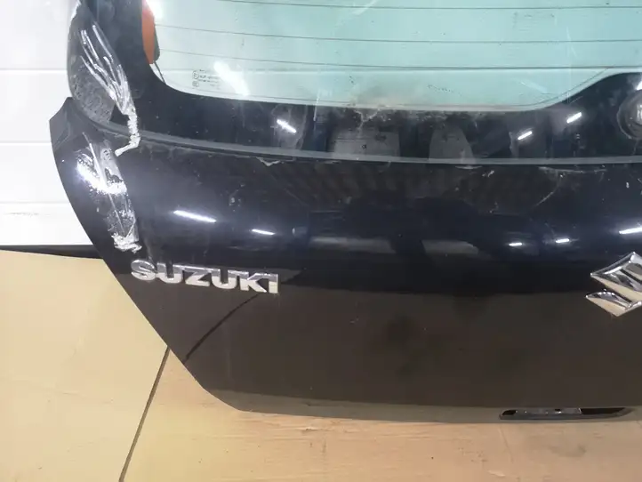 Suzuki Swift (2004 - 2010) Крышка багажника — фото 8