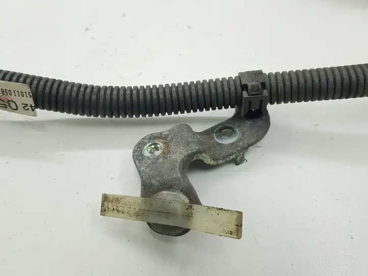 Toyota RAV 4 (XA30) (2006 - 2016) 8212242050C Проводка стартера — фото 3